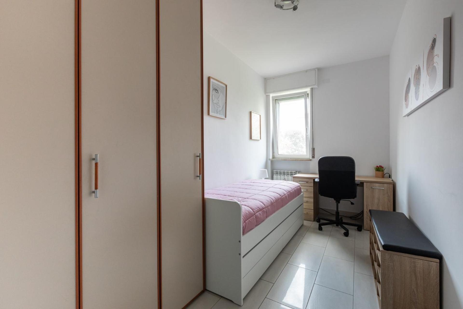 Bisceglie Mm Balcony King Apartment Mailand